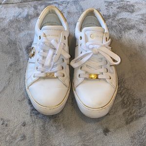 Guess sneakers! Size 9